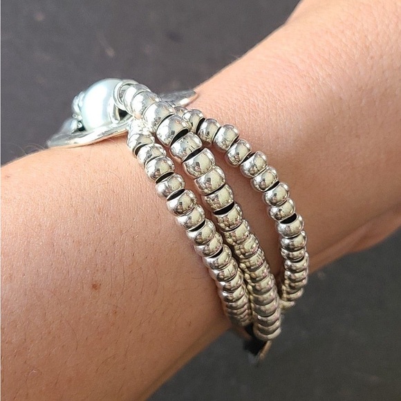 Wisdom - Contemporary Bracelet - Picture 11 of 12